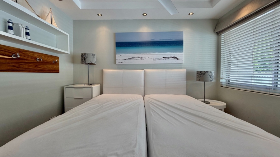 To Let 4 Bedroom Property for Rent in Gordons Bay Village Western Cape